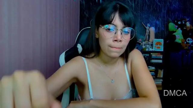 Image 3 of piixiie_d_oll Stream on Chaturbate on 1 month ago