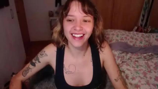 Image 8 of pikawiii Stream on Chaturbate on 14 months ago