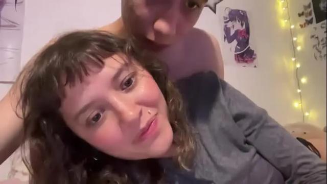 Image 4 of pikawiii Stream on Chaturbate on 12 days ago