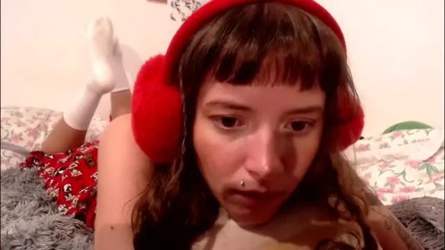 Image 2 of pikawiii Stream on Chaturbate on 4 months ago