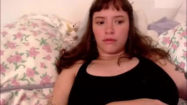 Image 3 of pikawiii Stream on Chaturbate on 4 months ago