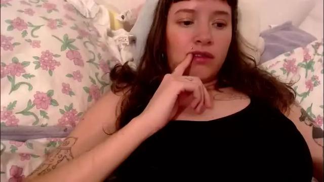 Image 8 of pikawiii Stream on Chaturbate on 4 months ago