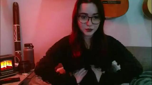 Image 3 of pillogoddess Stream on Chaturbate on 6 days ago