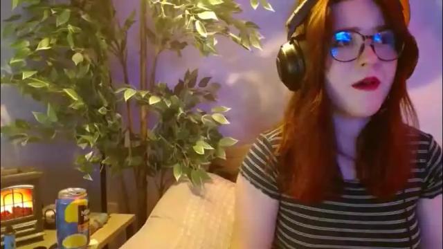 Thumbnail 2, pillogoddess's Stream at Chaturbate, 1 hour ago