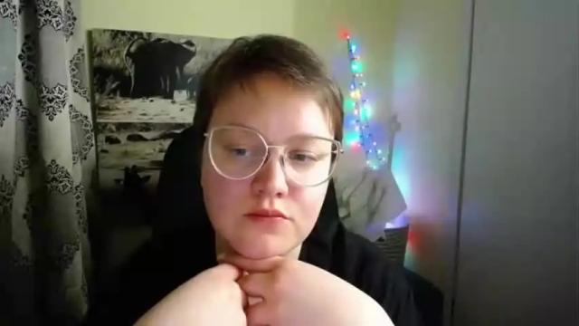 Image 3 of pimmi_lakers Stream on Chaturbate on 16 months ago
