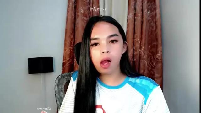 Image 3 of pinay_heart Stream on Chaturbate on 3 months ago