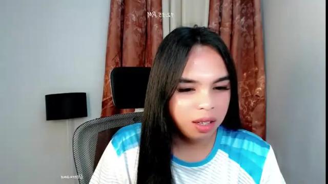 Image 4 of pinay_heart Stream on Chaturbate on 3 months ago