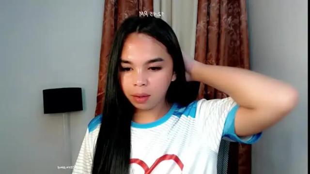 Image 6 of pinay_heart Stream on Chaturbate on 3 months ago