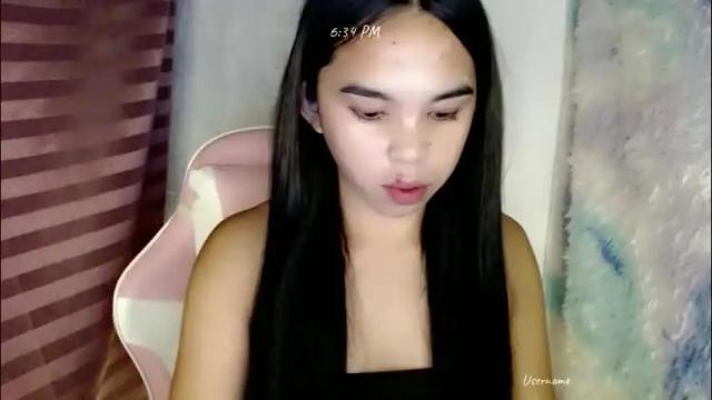 Image 4 of pinay_heart Stream on Chaturbate on 28 days ago