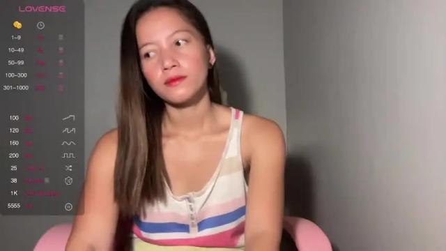 Image 10 of pinay_lyn Stream on Chaturbate on 16 months ago