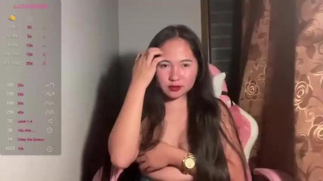 Image 11 of pinay_roxanne Stream on Chaturbate on 15 months ago
