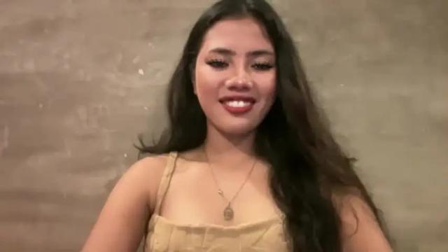 Image 12 of pinay_sharmelyn Stream on Chaturbate on 15 months ago