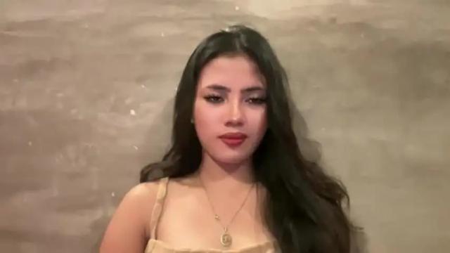 Image 4 of pinay_sharmelyn Stream on Chaturbate on 15 months ago