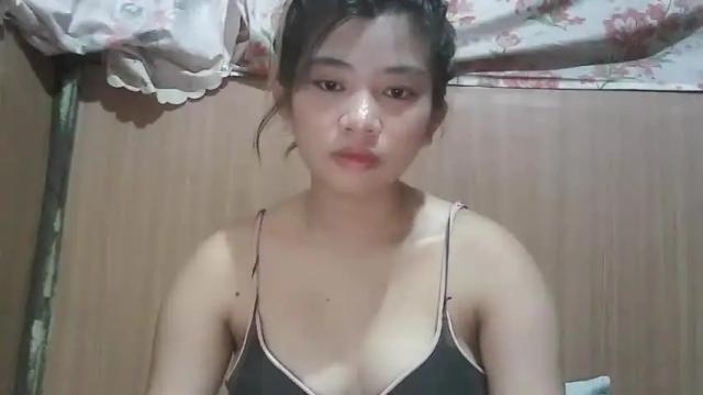 Image 2 of pinay_simple31xx Stream on Chaturbate on 13 months ago