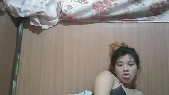 Image 7 of pinay_simple31xx Stream on Chaturbate on 13 months ago