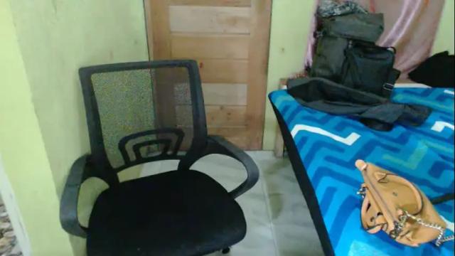 Image 2 of pinaysunday Stream on Chaturbate on 6 months ago