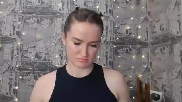 Image 2 of pineapple__mood Stream on Chaturbate on 12 months ago