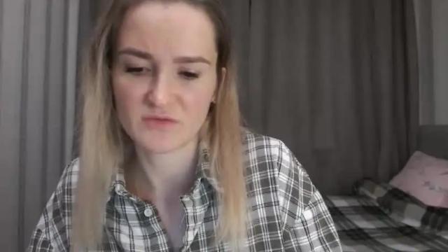 Image 2 of pineapple__mood Stream on Chaturbate on 12 months ago