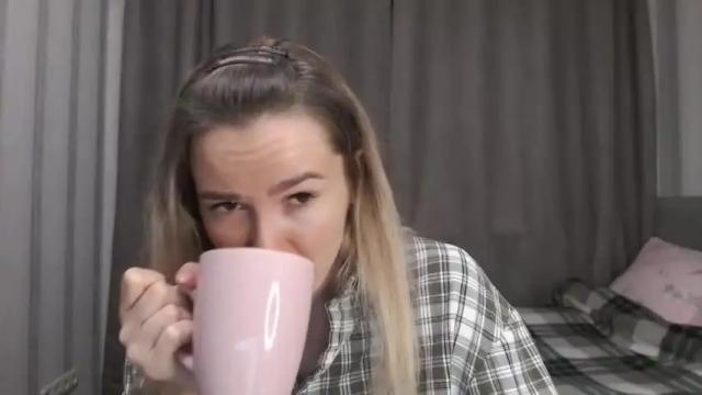 Image 4 of pineapple__mood Stream on Chaturbate on 12 months ago