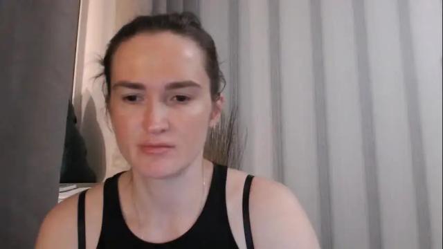 Image 4 of pineapple__mood Stream on Chaturbate on 13 days ago