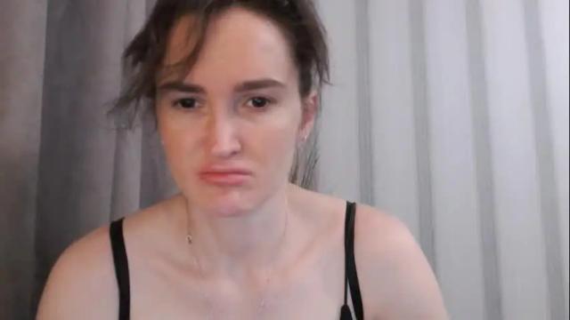 Image 2 of pineapple__mood Stream on Chaturbate on 1 month ago