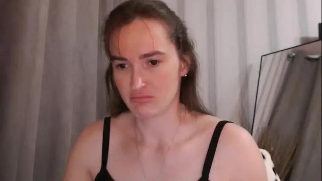 Image 2 of pineapple__mood Stream on Chaturbate on 25 days ago