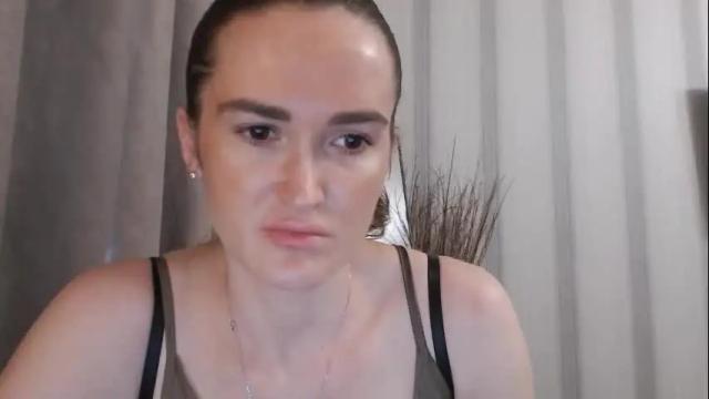 Image 2 of pineapple__mood Stream on Chaturbate on 5 days ago