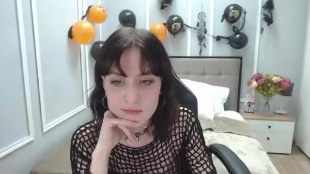 Image 4 of pink_barbie_ Stream on Chaturbate on 19 months ago