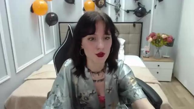Image 4 of pink_barbie_ Stream on Chaturbate on 19 months ago