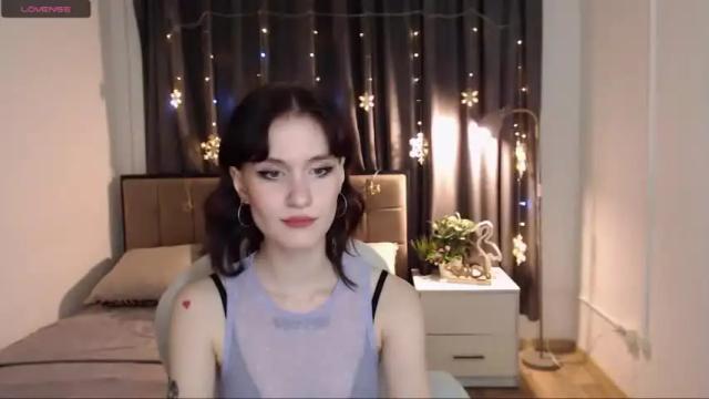 Image 7 of pink_barbie_ Stream on Chaturbate on 19 months ago
