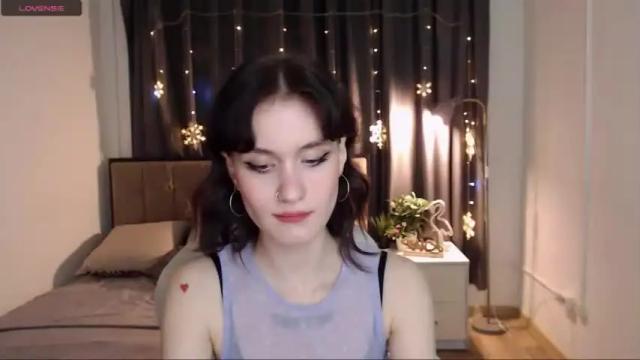Image 8 of pink_barbie_ Stream on Chaturbate on 19 months ago