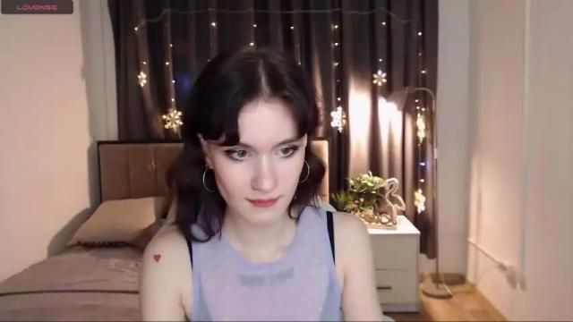 Image 9 of pink_barbie_ Stream on Chaturbate on 11 months ago