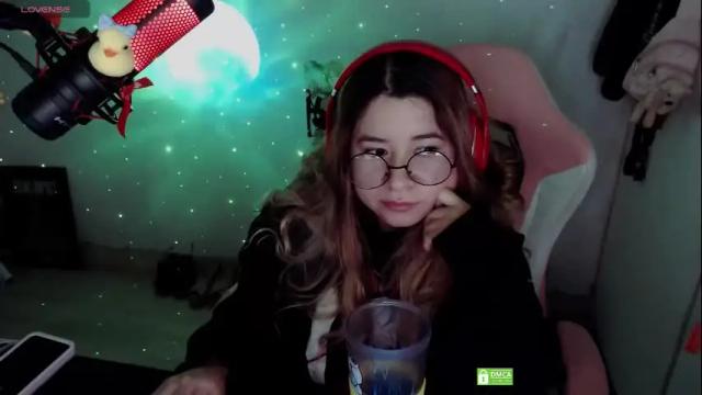Image 3 of pink_girl0n Stream on Chaturbate on 1 month ago