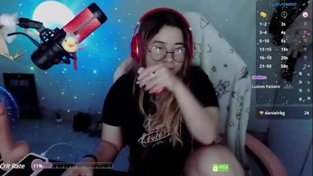 Image 11 of pink_girl0n Stream on Chaturbate on 27 days ago