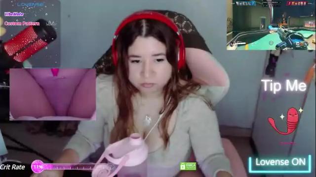 Image 7 of pink_girl0n Stream on Chaturbate on 29 days ago