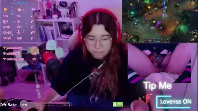 Image 11 of pink_girl0n Stream on Chaturbate on 1 day ago