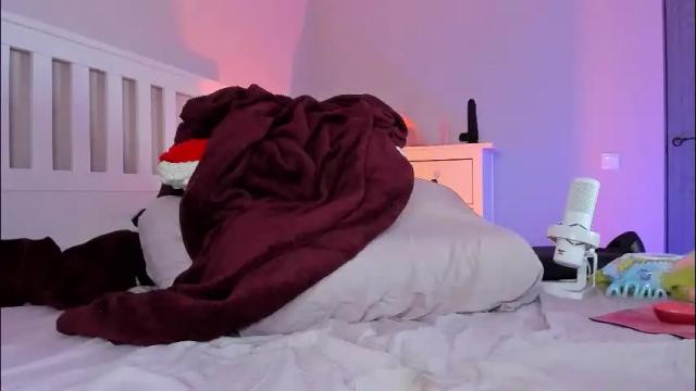 Image 3 of pink_hell Stream on Chaturbate on 1 month ago
