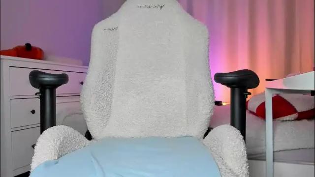 Image 10 of pink_hell Stream on Chaturbate on 1 month ago