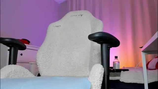 Image 10 of pink_hell Stream on Chaturbate on 25 days ago