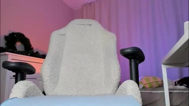 Image 12 of pink_hell Stream on Chaturbate on 1 month ago