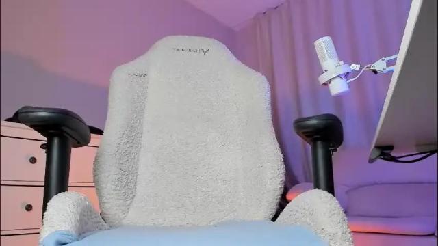 Image 4 of pink_hell Stream on Chaturbate on 7 days ago