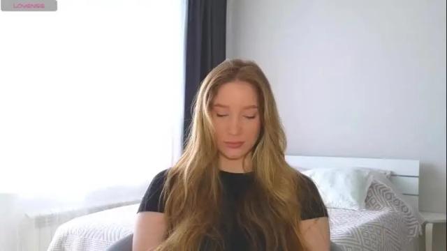 Image 3 of pink_rosee_ Stream on Chaturbate on 1 month ago