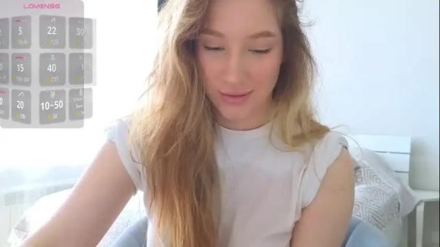 Image 3 of pink_rosee_ Stream on Chaturbate on 28 days ago