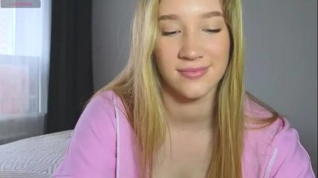 Image 12 of pink_rosee_ Stream on Chaturbate on 4 months ago