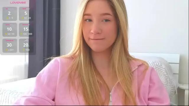 Thumbnail 1, pink_rosee_'s Stream at Chaturbate, 4 months ago