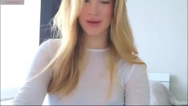 Image 12 of pink_rosee_ Stream on Chaturbate on 2 months ago