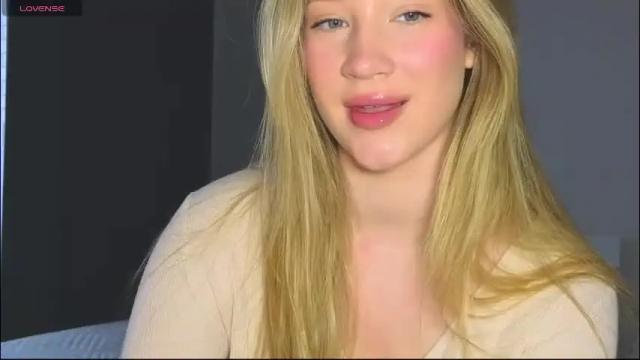 Image 6 of pink_rosee_ Stream on Chaturbate on 2 months ago