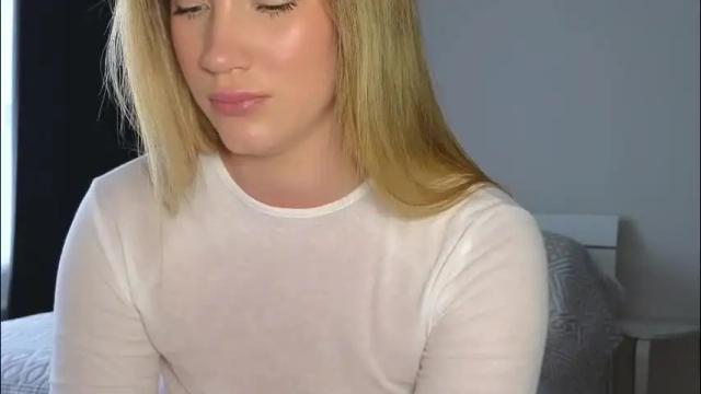 Image 11 of pink_rosee_ Stream on Chaturbate on 2 months ago