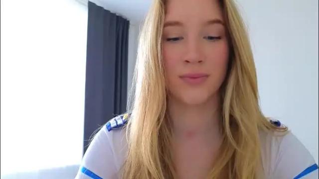 Image 8 of pink_rosee_ Stream on Chaturbate on 1 month ago