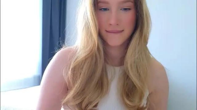 Image 8 of pink_rosee_ Stream on Chaturbate on 1 month ago